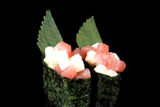 MAGURO YAMA IMO GUNKAN SUSHI 